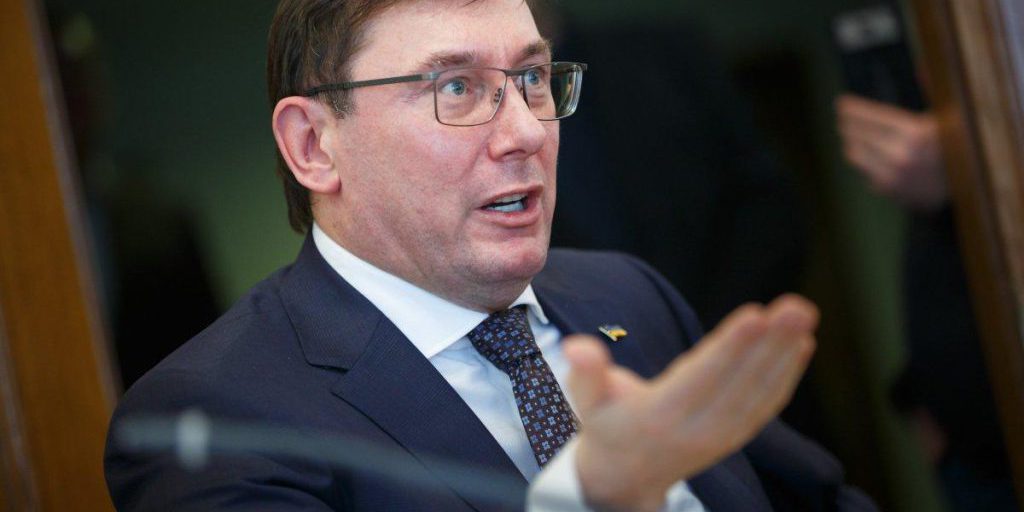 У Порошенко высмеивали тризуб и воинов УПА: эксперт показал старые интервью Юрия Луценко