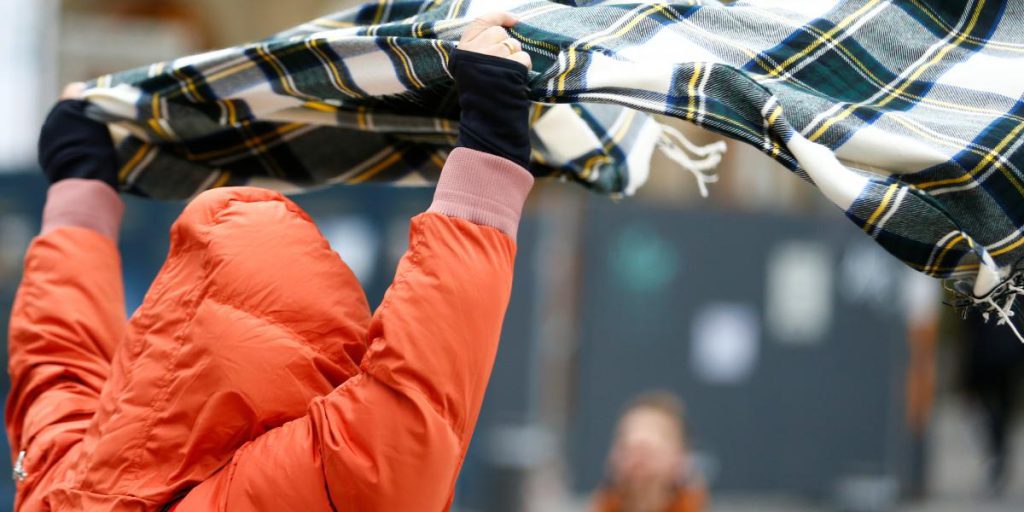 Европу накроет "метеобомба": скорость ветра может достичь 160 км/ч