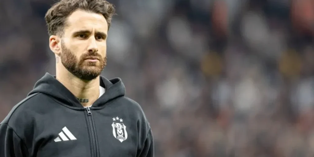 Beşiktaş: 15 milioni di euro per Rafa Silva se non gioca