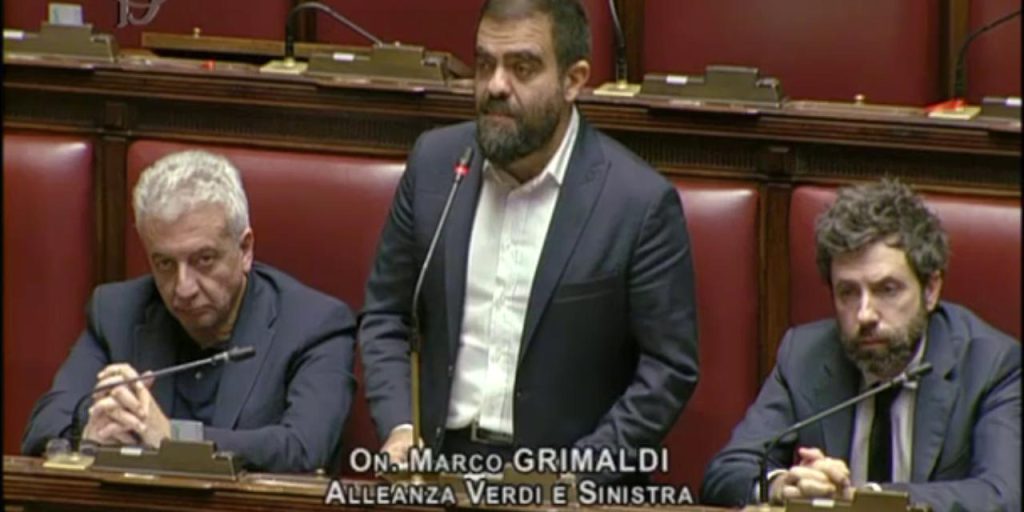 La Stampa in pericolo: la possibile vendita minaccia la comunità torinese