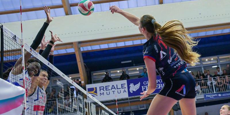 Partnership storica nel volley femminile: Fenera Chieri '76 e Volleyrò Casal de' Pazzi uniscono le forze per un futuro radioso