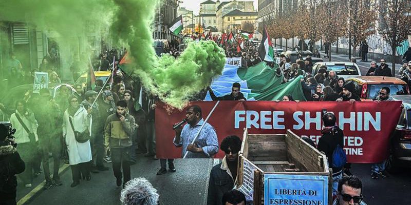 ProPal in corteo a Torino per chiedere l’interruzione delle deportazioni dell’imam Shahin