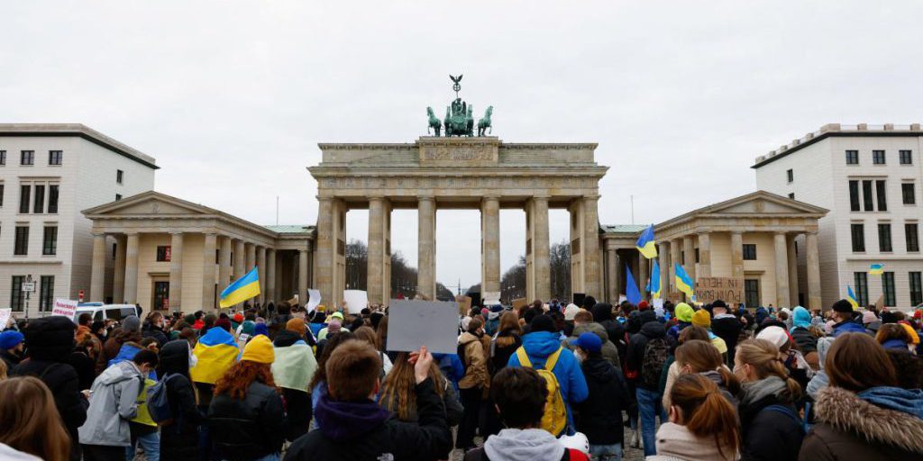 В Германии среди украинских беженцев обнаружили сотни граждан Венгрии, - Welt