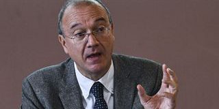 Ministro Valditara presenta documento studenti NextGen AI Napoli su Intelligenza Artificiale al G20 Istruzione in Sudafrica