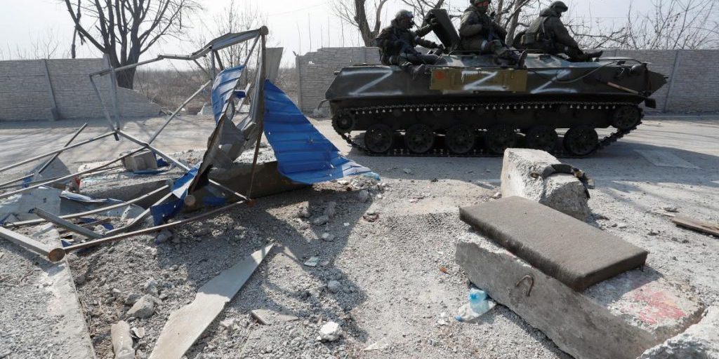 Российские оккупанты продвинулись сразу на трех направлениях, - DeepState