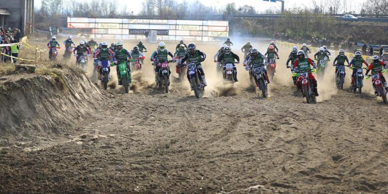 TransBorgaro 2025: 43ª edizione del motocross con l’attore Franco Neri in visita