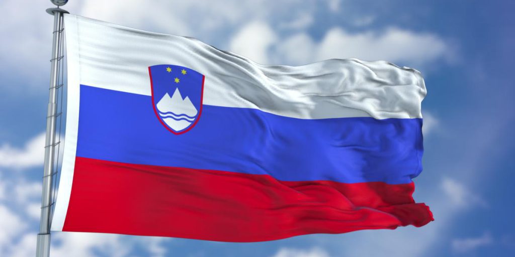 Словения присоединяется к инициативе НАТО по закупке американского оружия для Украины