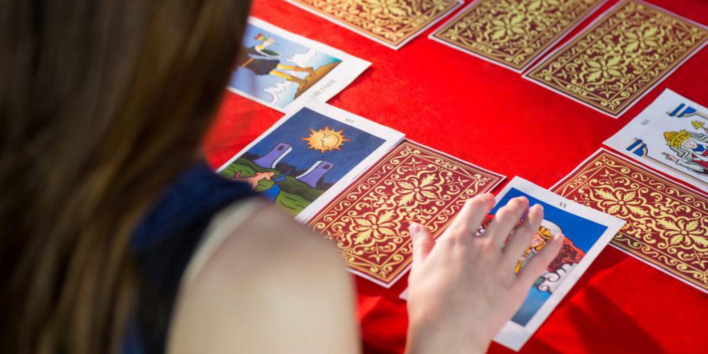 Horoscopo 24 gennaio: non rimandare le azioni – consigli pratici per i Taurini