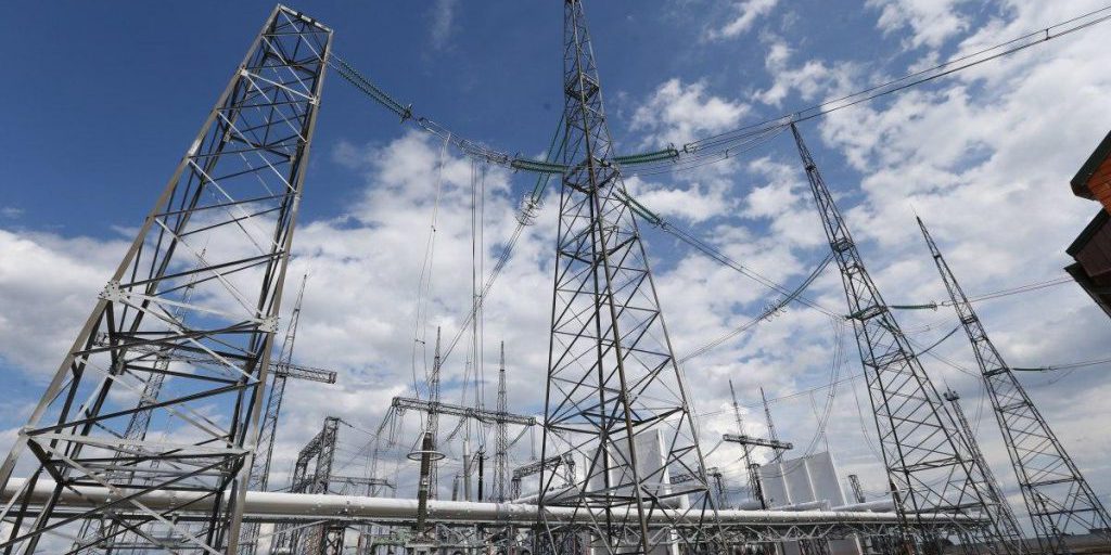 Aumento delle tariffe energetiche durante la guerra: impatto devastante sull'economia e sulla sicurezza nazionale