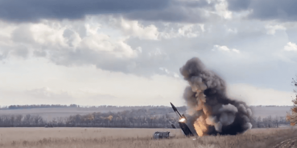 Perché i russi non riconoscono gli attacchi con missili ATACMS: l’esperto spiega il ruolo dei missili ucraini Grom‑2