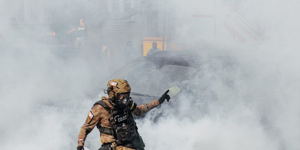 Judge Says Immigration Agents Must Wear Body Cameras in Chicago