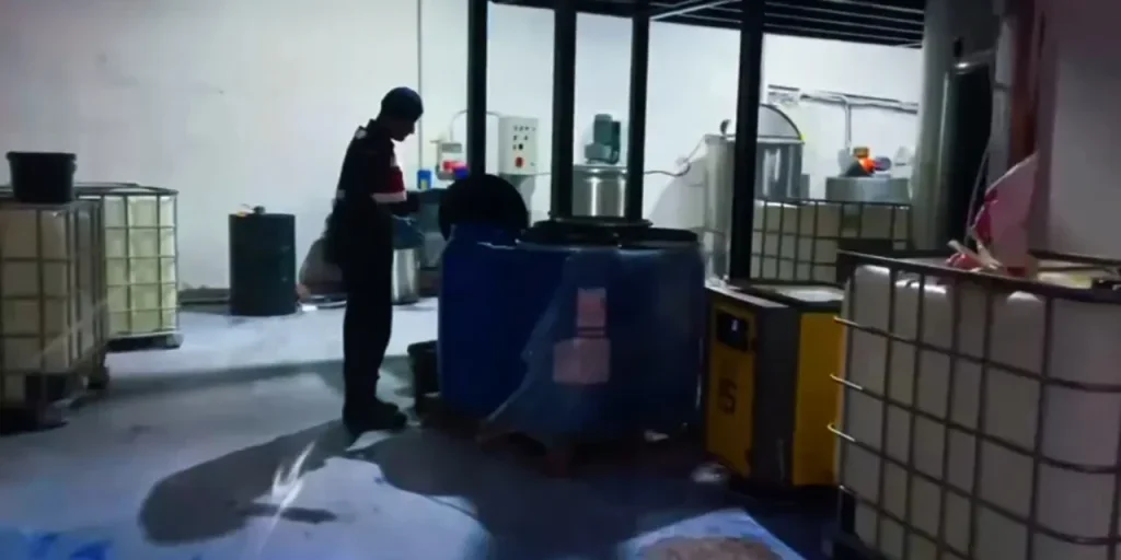 66 sospetti processati in 17 province per contrabbando di alcolici falsi