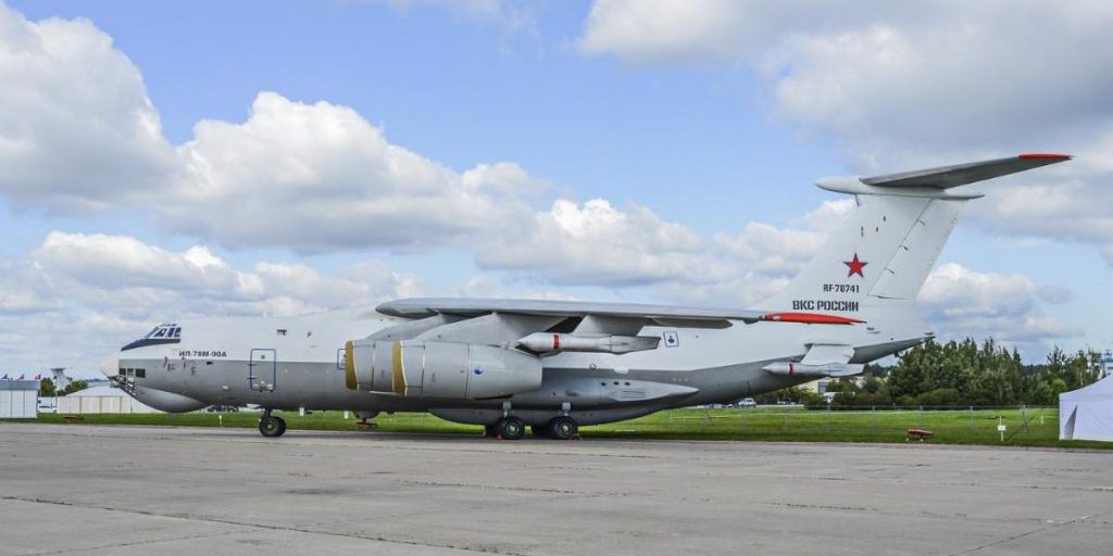 La Cina alla ricerca di potere militare: l'acquisto dei tanker volanti russi e le sue implicazioni globali