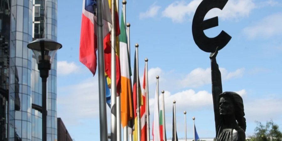 European Parliament calls for downing Russian drones and aircraft violating EU borders – resolution