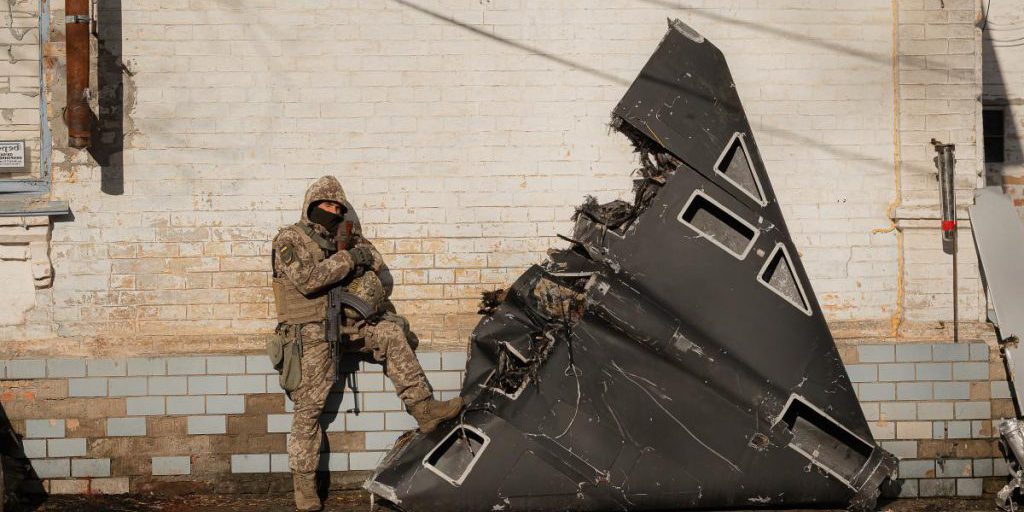 Ucraina lancia nuova miniraketta contro i droni Shahed: una soluzione low-cost per contrastare le minacce aeree