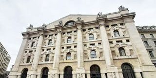 Riforma del TUF, torna soglia del 30% per le OPA. Nuove norme per assemblee