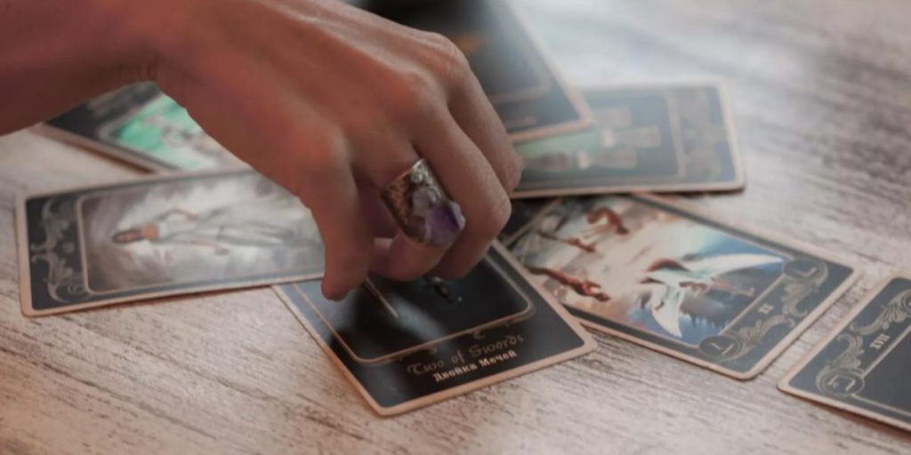 Гороскоп на 21 октября по картам Таро: Козерогам - новые силы, Тельцам - избегать стресса