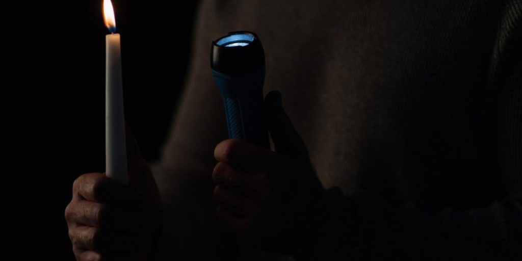 В ряде областей Украины введены экстренные и аварийные отключения света