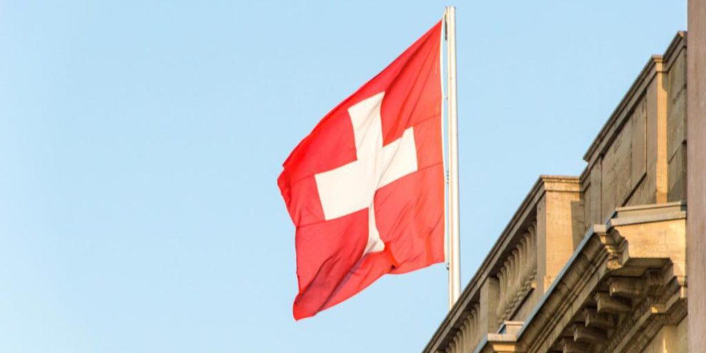 Швейцария ограничивает статус защиты для украинских беженцев из некоторых регионов, - СМИ