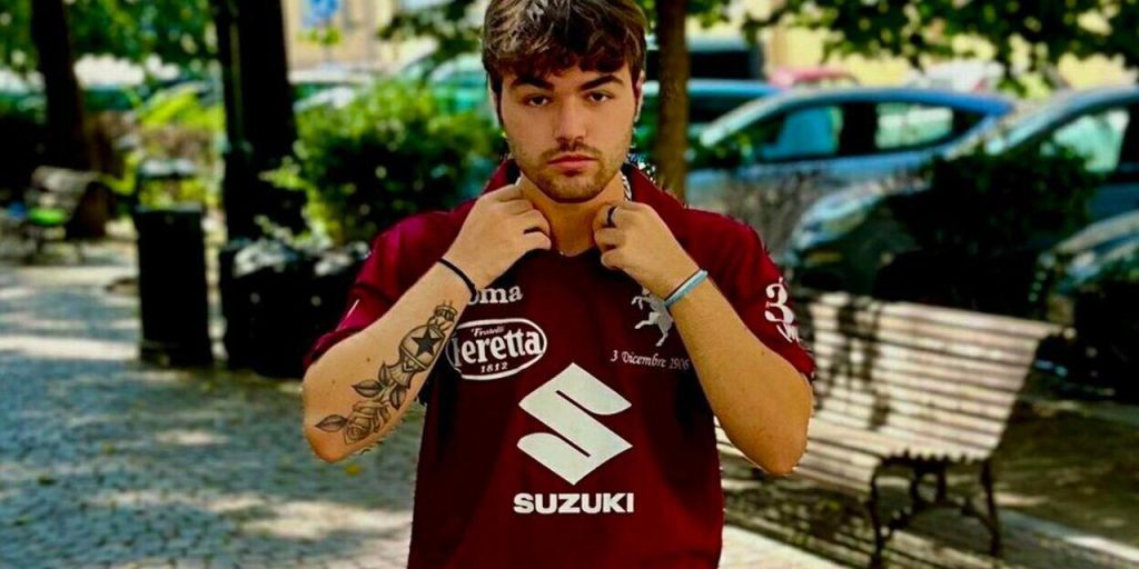 19enne Davide Borgione, appassionato di calcio e musica, muore in incidente stradale a Torino