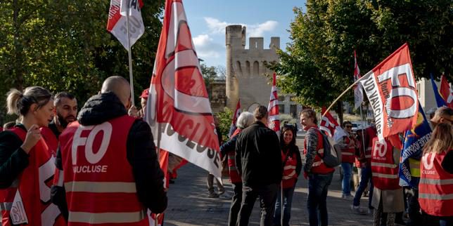 EN DIRECT, grève du 2 octobre : 240 rassemblements prévus en France, 27 % de grévistes dans les collèges et lycées
