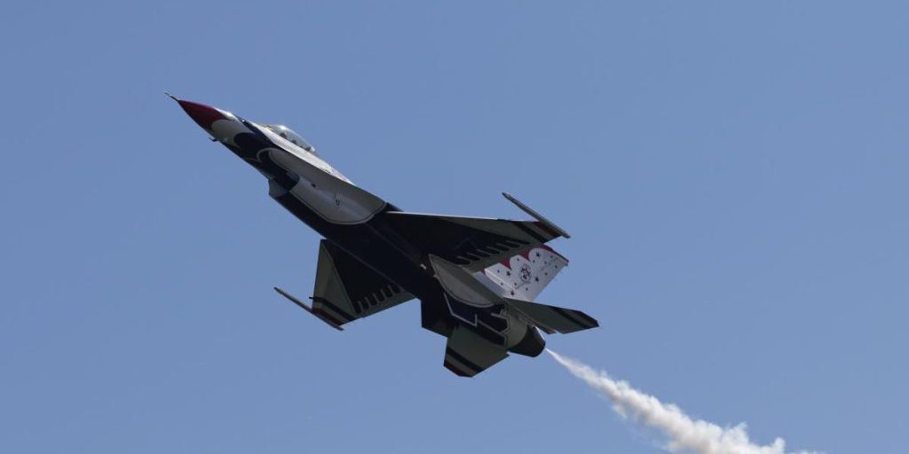 Differenze fondamentali tra aerei da combattimento e razzi: comprendere le limitazioni e le possibilità della tecnologia aeronautica e spaziale