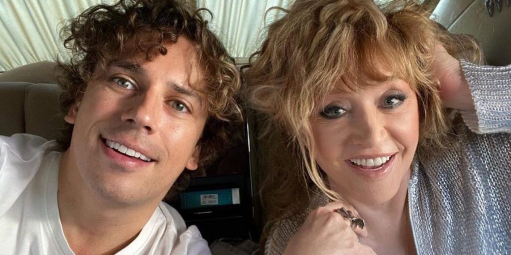 Пугачева впервые после резонансного интервью вышла в свет с Галкиным