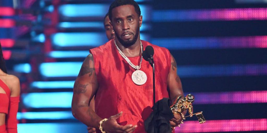 P. Diddy едва не погиб в тюрьме: на рэпера напали с ножом