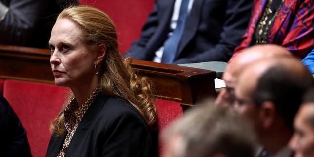 La députée macroniste Violette Spillebout sommée de s’expliquer pour son abstention lors du vote de confiance