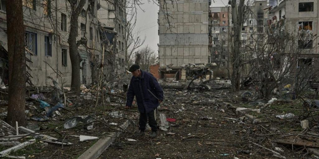 Силам обороны, возможно, придется оставить позиции под Покровском, - эксперт