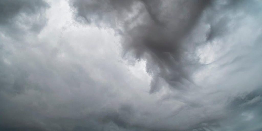 Неделя в Украине завершится дождями и грозами