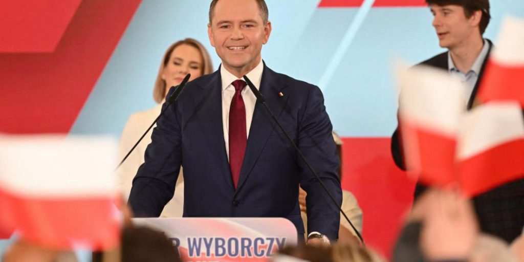 Navrotsky chiede di risolvere rapidamente le questioni in sospeso tra Ucraina e Polonia