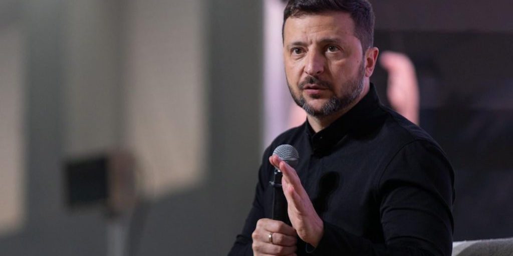 Не будем России дарить территории: Зеленский заверил, что Украина готова к дипломатии