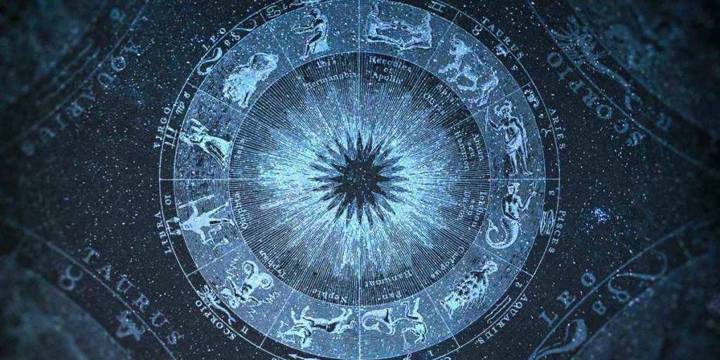 Horoscopo 22 dicembre: nuove conoscenze, stanchezza per Capricorni e crescita per Sagittari