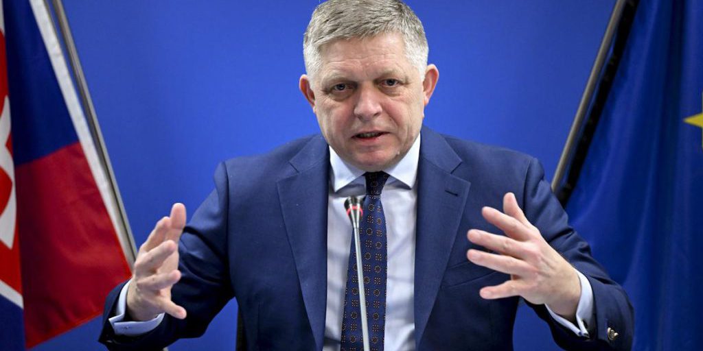 L'Unione Europea e la Guerra in Ucraina: Critiche e Sfide nella Ricerca di una Soluzione Pacifica