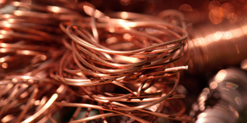 Il Prezzo del Rame Raggiunge il Massimo dal 2024: Impatto sull'Economia Globale e Possibili Conseguenze