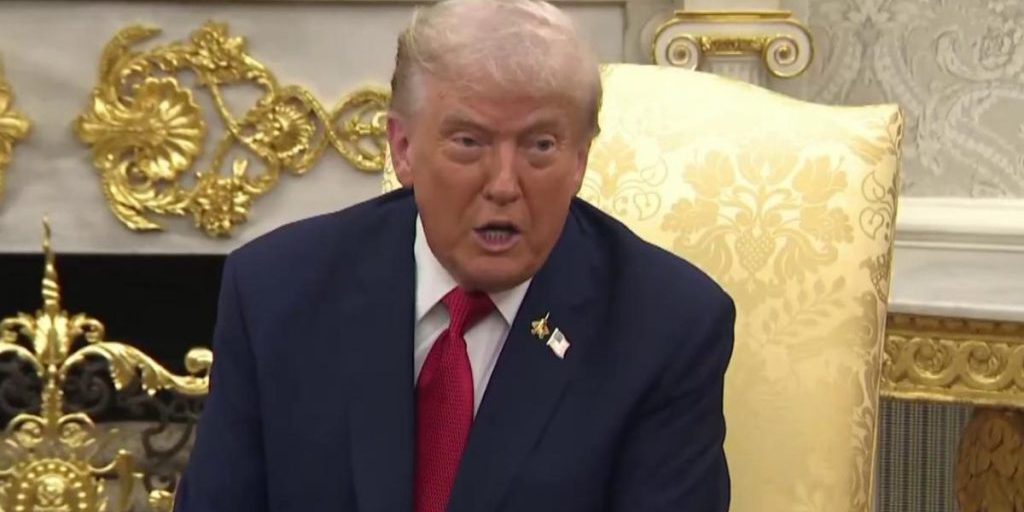 Историки обяснили, как заявление Трампа о "бумажном тигре" связано с Китаем