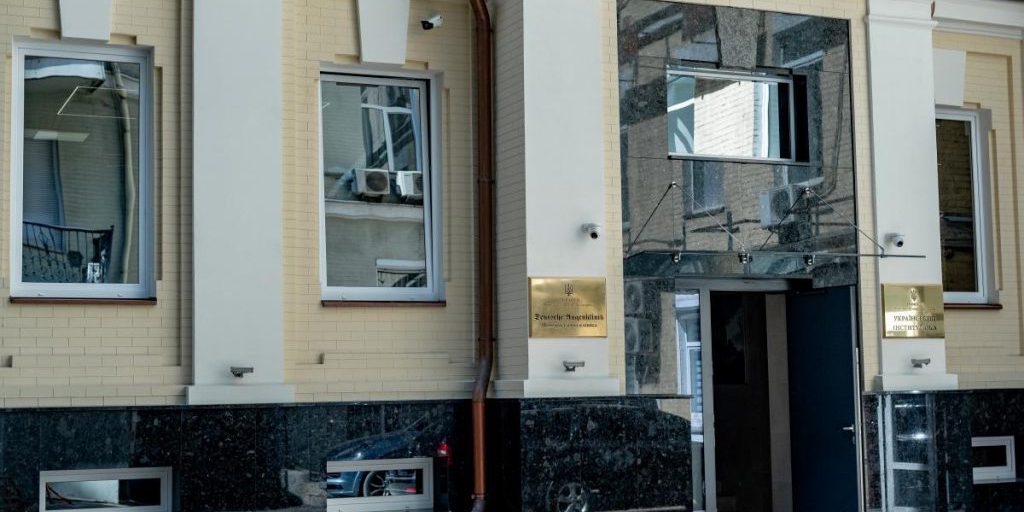 Искусственный интеллект в персонализированном лечении катаракты в Немецкой глазной клинике в Киеве - уже реальность