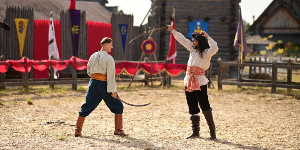 Финальный кадр снят: завершились съемки приключенческого сериала 2+2 "Выговский"