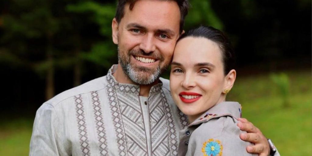 Тимур Мирошниченко трогательно поздравил жену с 38-летием