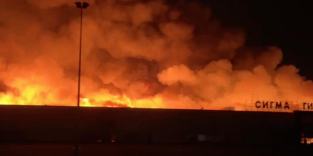 Esplosioni e incendio a Donetsk: le possibili ripercussioni sulla sicurezza e la stabilità della regione