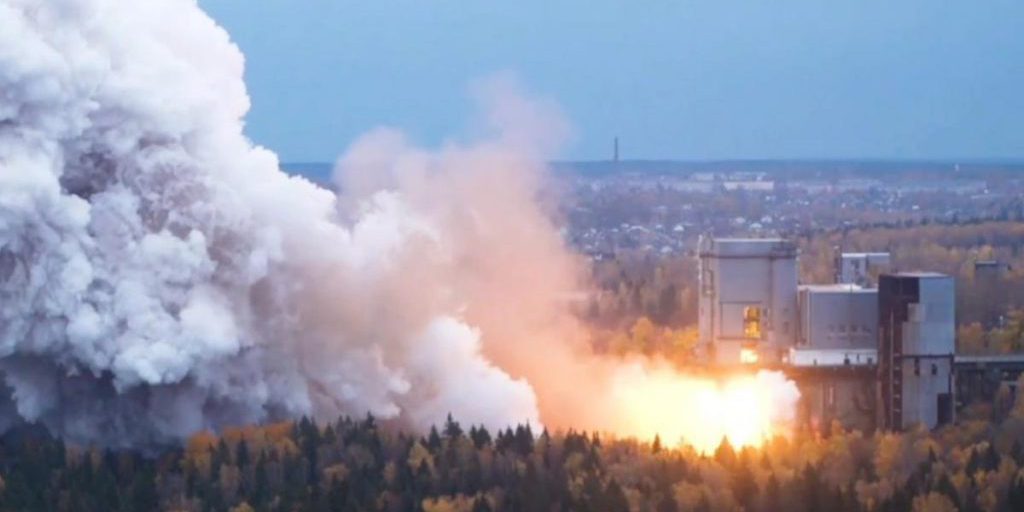 La Russia Testa con Successo un Nuovo Missile per la Difesa Aerea