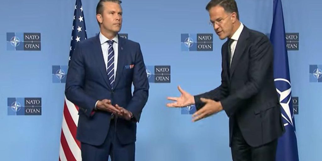 Ministro della Difesa degli Stati Uniti in Europa per Raccogliere Sostegno all'Ucraina