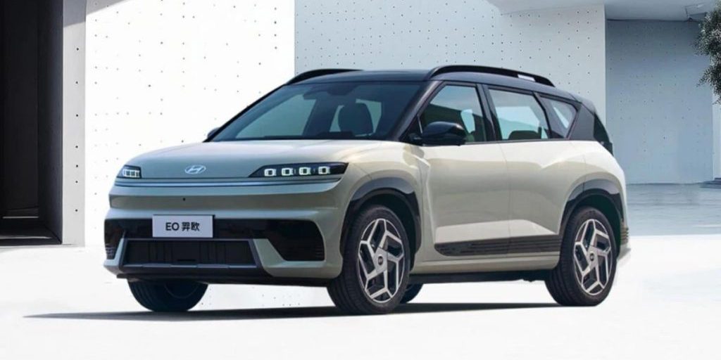Hyundai представил дешевый электрокроссовер с запасом хода до 722 км
