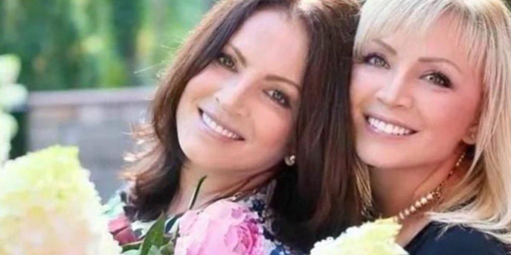 Сестра Софии Ротару честно ответила, общаются ли они во время войны