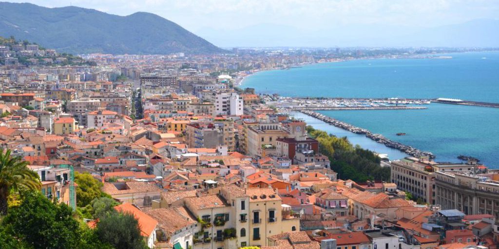 Живописный город в Италии назвали самым трендовым местом для посещения в 2026 году