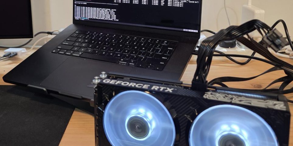 Умельцы смогли подключить видеокарты NVIDIA к MacBook от Apple