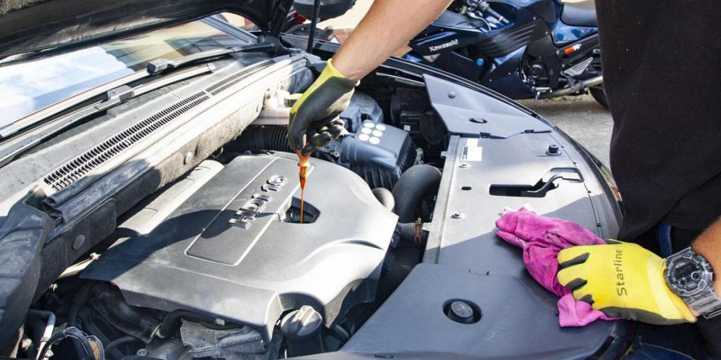 Недостаток топлива в баке "убивает" ваш автомобиль: вот, что с ним происходит