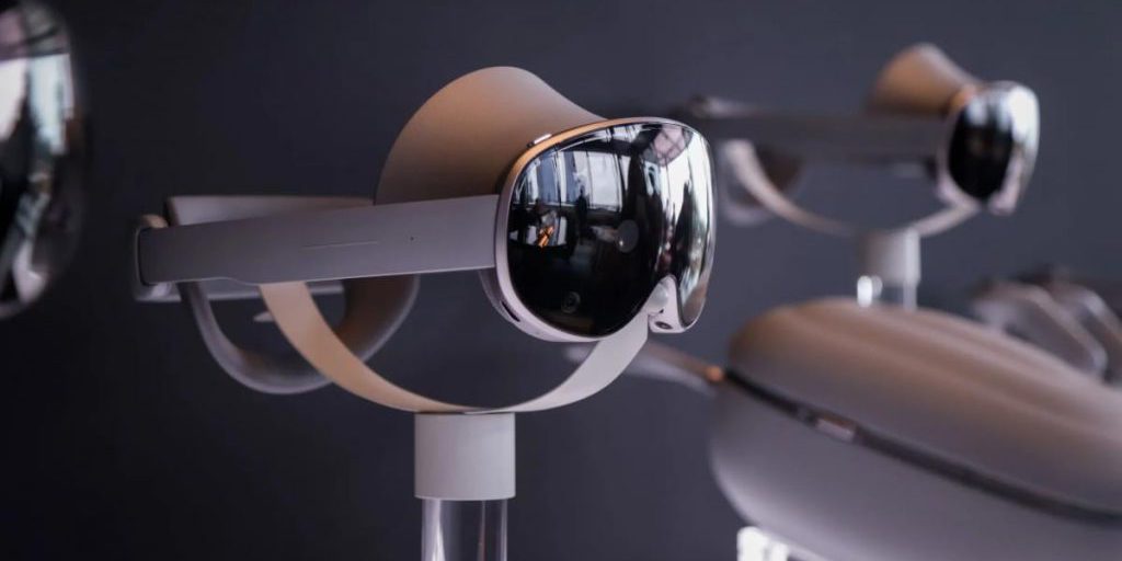 В 2 раза дешевле Apple Vision: Samsung выпустила собственные очки смешанной реальности