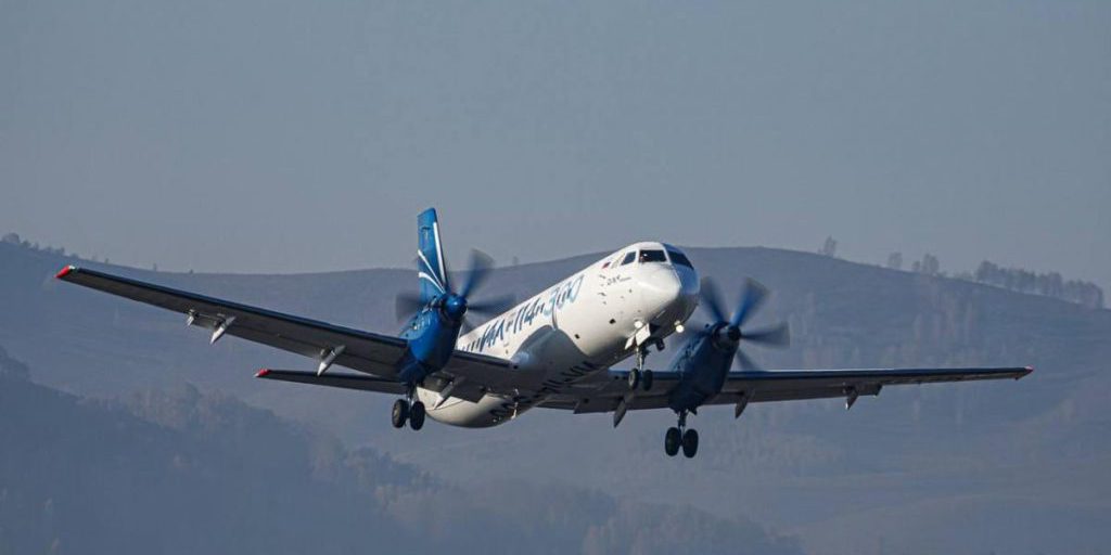 Russia Testa Nuovo Aereo di Linea Dopo 30 Anni di Ritardo: L'Il-114 Riprende il Volo